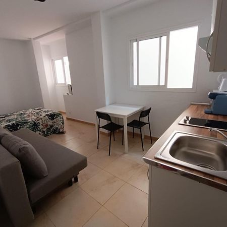 Apartamentos Duende Malaga Bagian luar foto