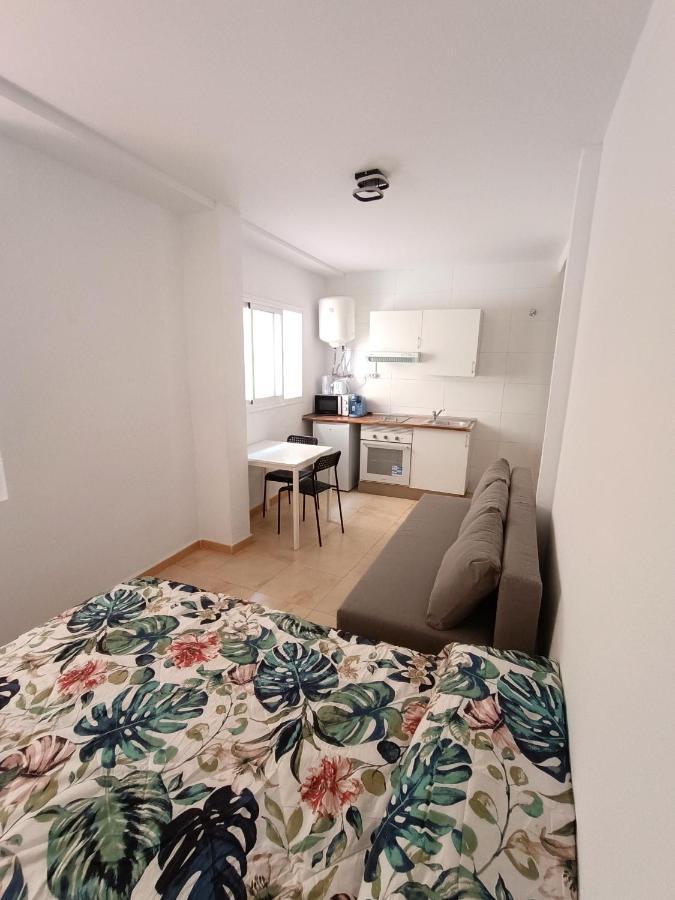 Apartamentos Duende Malaga Bagian luar foto
