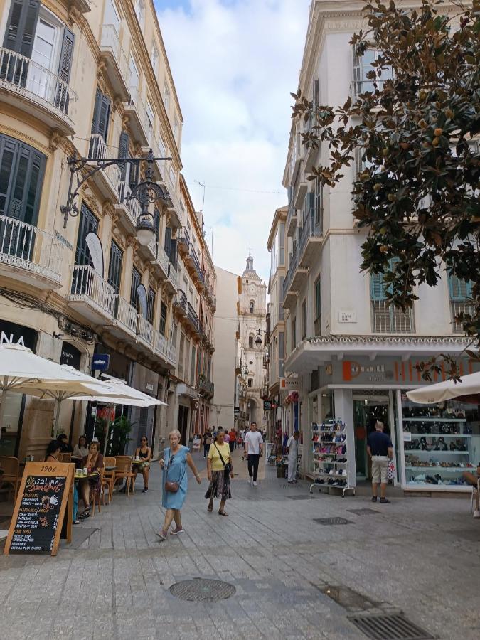 Apartamentos Duende Malaga Bagian luar foto