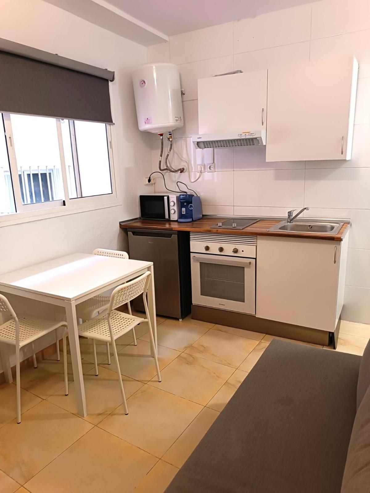 Apartamentos Duende Malaga Bagian luar foto